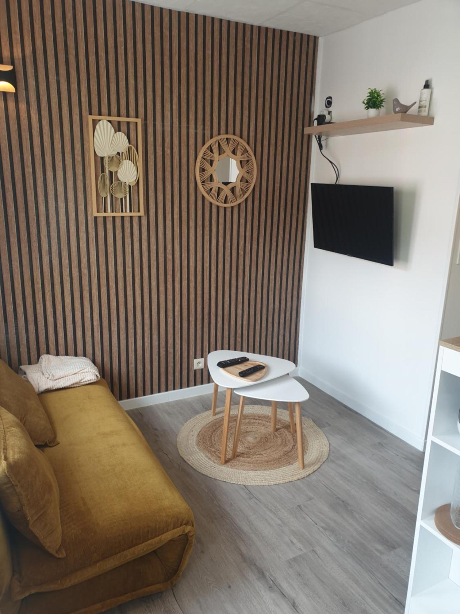 Apartament L'Hirondelle Pré-en-Pail Zewnętrze zdjęcie